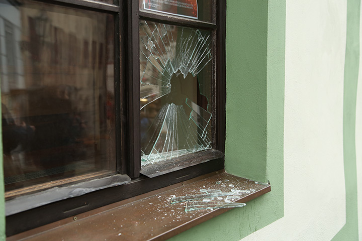 A2B Glass are able to board up broken windows while they are being repaired in Willenhall.